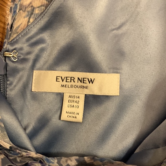 Ever New Gorgeous Light Blue Floral Short Dress - Picture 4 of 11